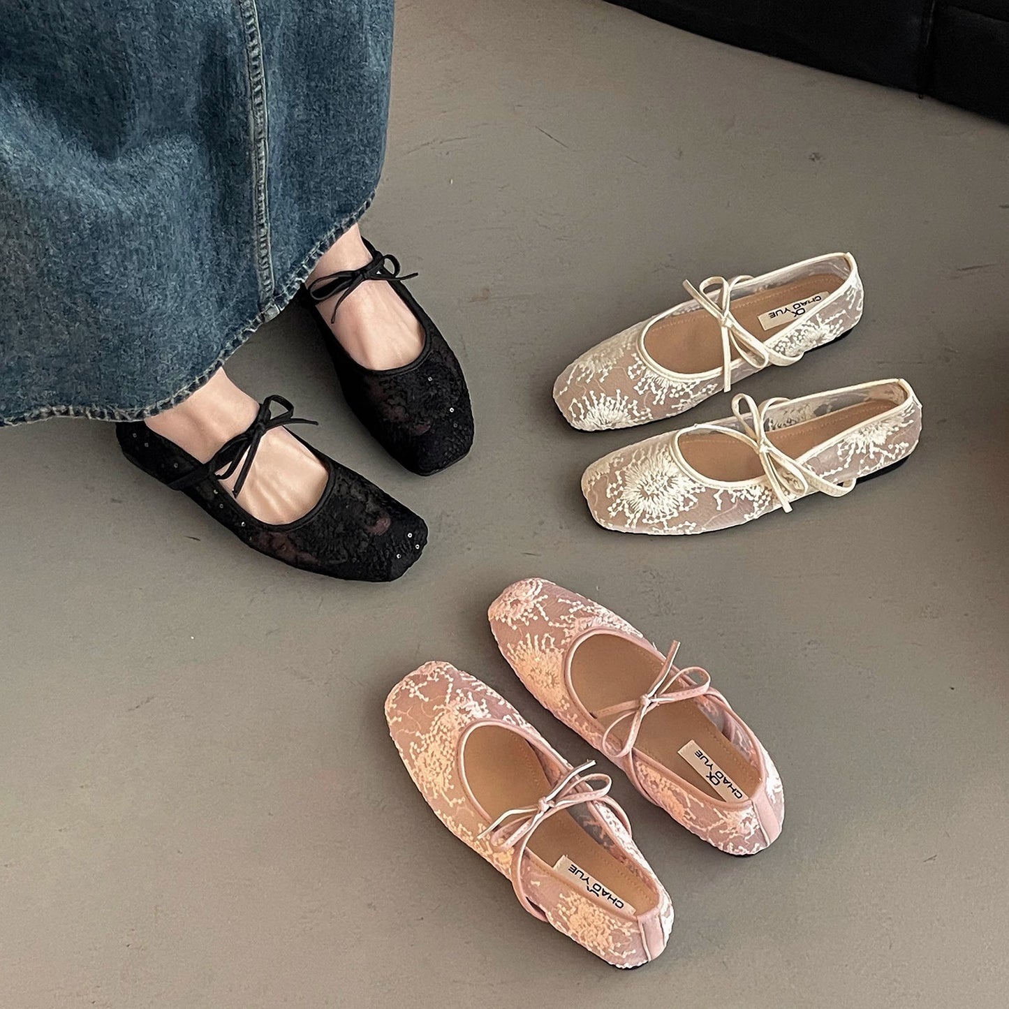 Gentle fairy wind Mary Jane shoes spring and summer French elegant hollow lace single beanie shoes shallow mouth inner height increase evening shoes