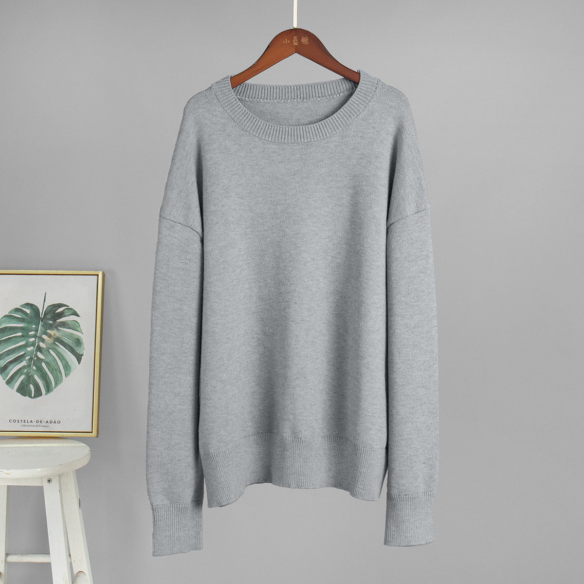 Crew neck dark sweater European, American autumn and winter new loose warm simple pullover solid color knitted sweater