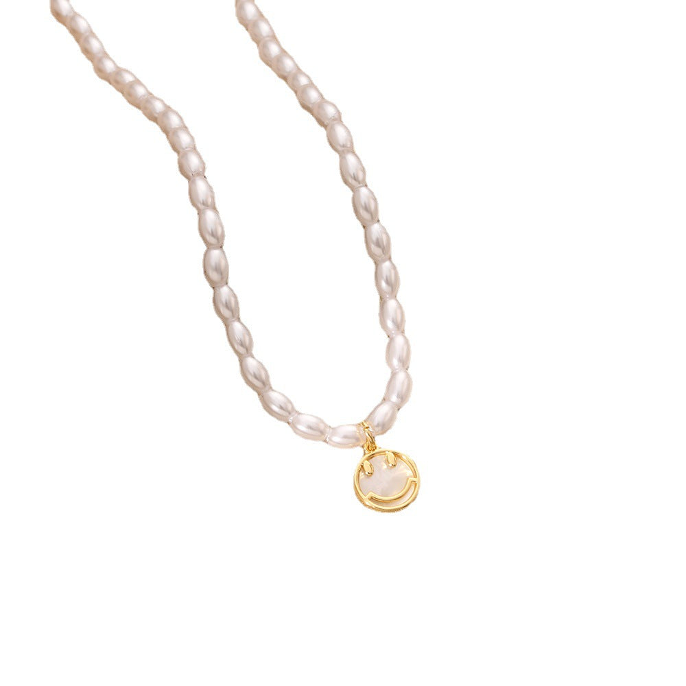 Korean version of fashion cute smiley face high sense natural baroque pearl necklace women's niche ins smile tide jewelry