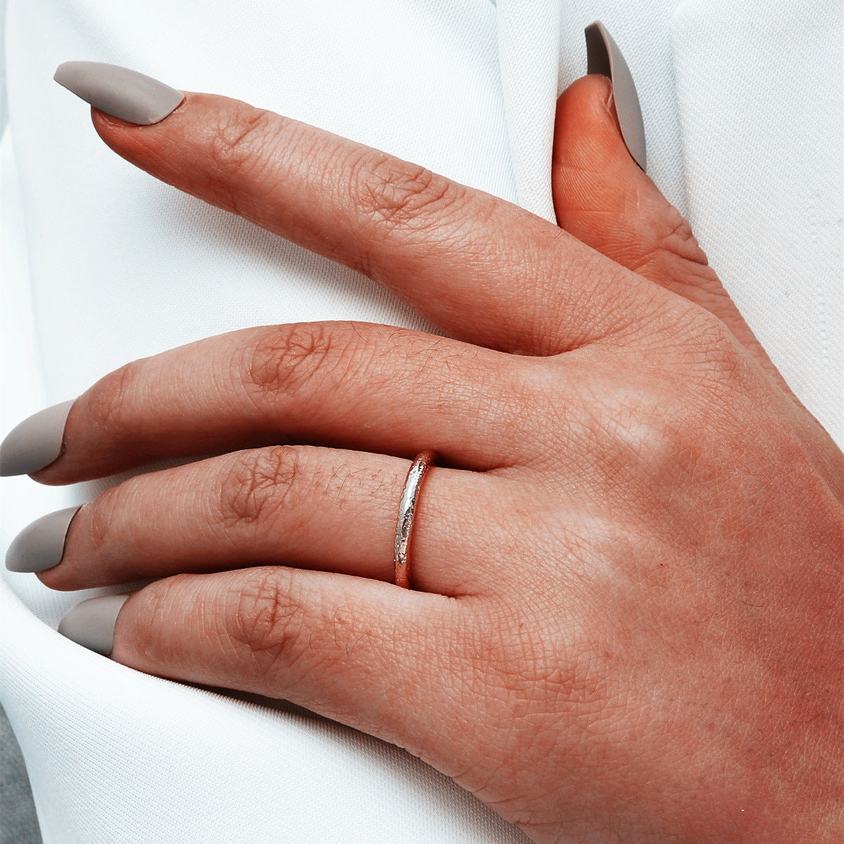 European and American retro hand-made beating concave-convex texture fine ring women's high-end sense simple daily versatile rings