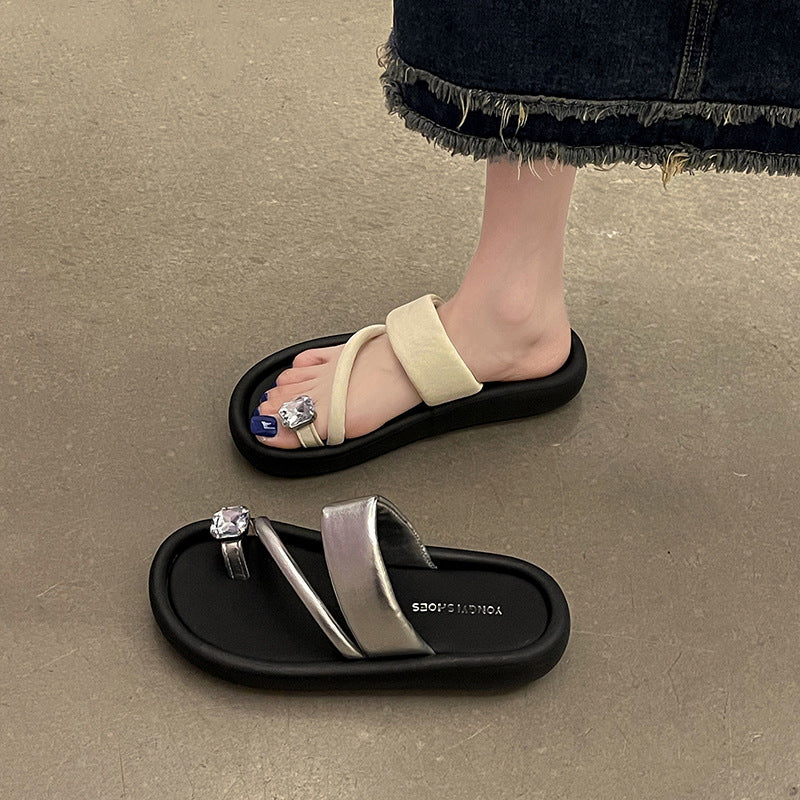 Fashion tribe Internet celebrity rhinestone cool slippers women's summer wear  spring new one-word strap foot thick bottom drag