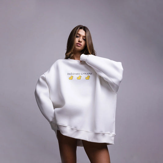 Loose crew neck sweater new autumn and winter European and American style versatile and thin pullover without hat sweater women