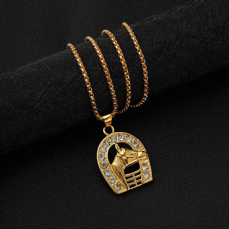 European and American popular hip hop hiphop jewelry, zinc alloy gold-plated diamond horse head pendant necklace