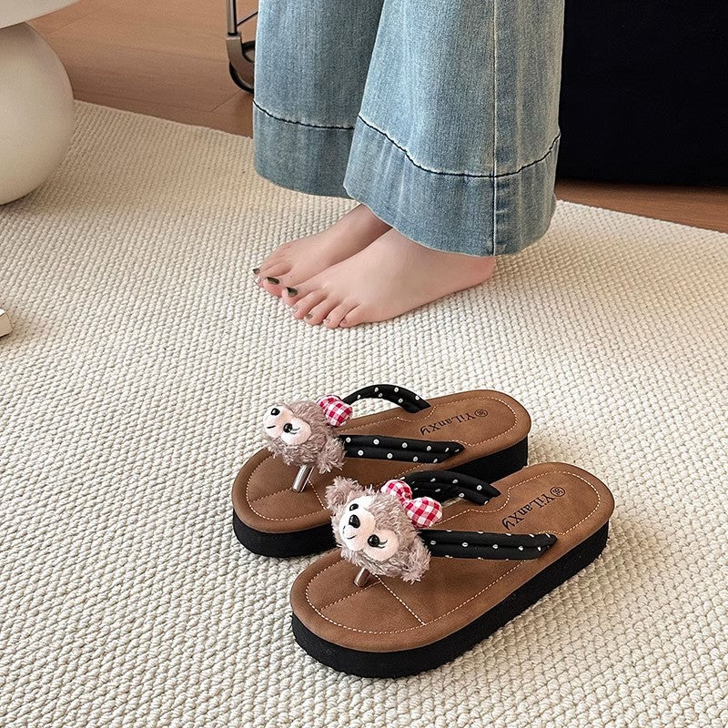 Summer new versatile soft bottom cool beach flat bottom casual girl heart bear cute flip-flops outdoor slippers