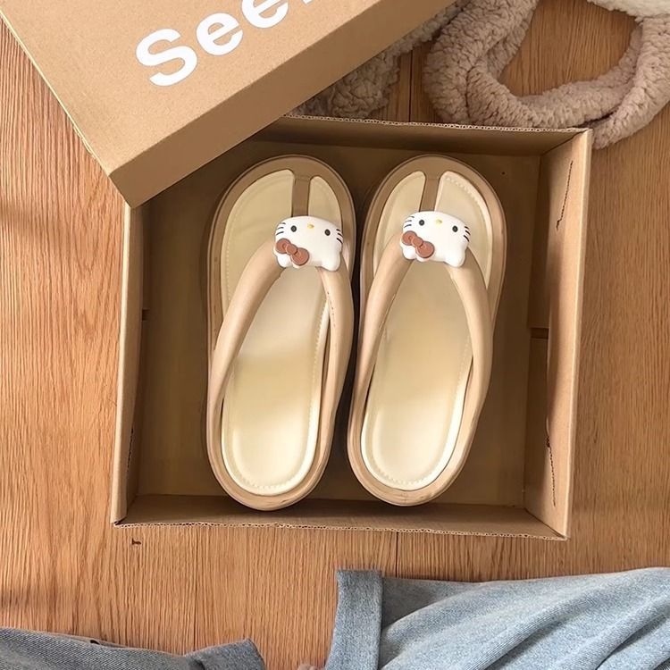 Small high-heeled flip-flop woman  summer new fashion outer wear thick-soled non-slip beach pinch foot cool slippers