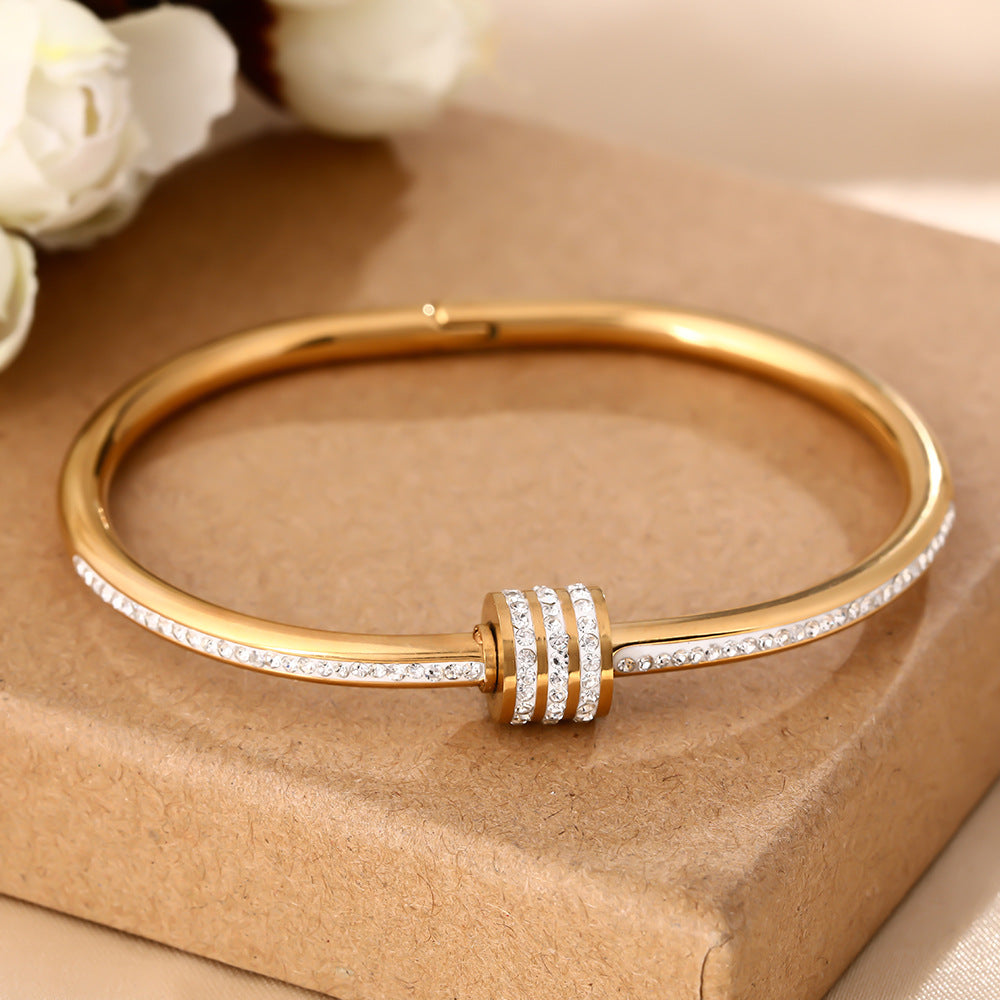 European and American cross-border hot-selling titanium steel bracelet women's small waist with diamonds, fashionable, simple and creative bracelet, hand jewelry does not fade