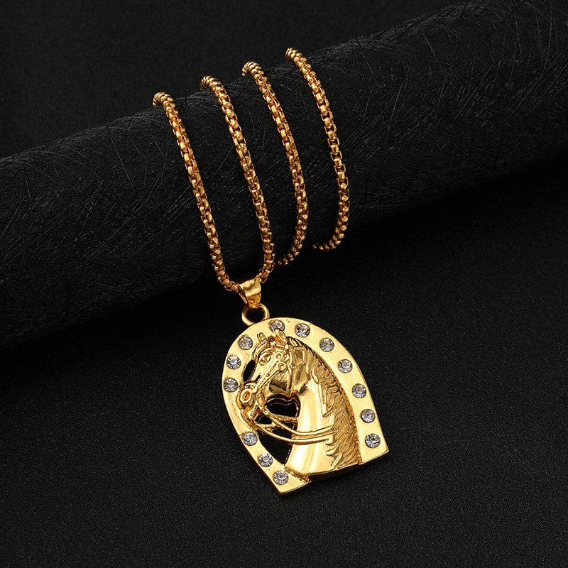 European and American popular hip hop hiphop jewelry, zinc alloy gold-plated diamond horse head pendant necklace