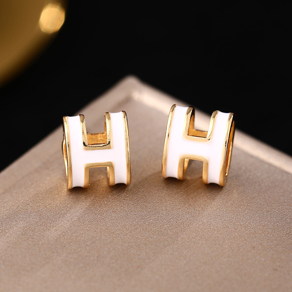 European and American cross-border drip glaze enamel three-dimensional letter H stud earrings 925 silver needle French retro earrings temperament earrings jewelry