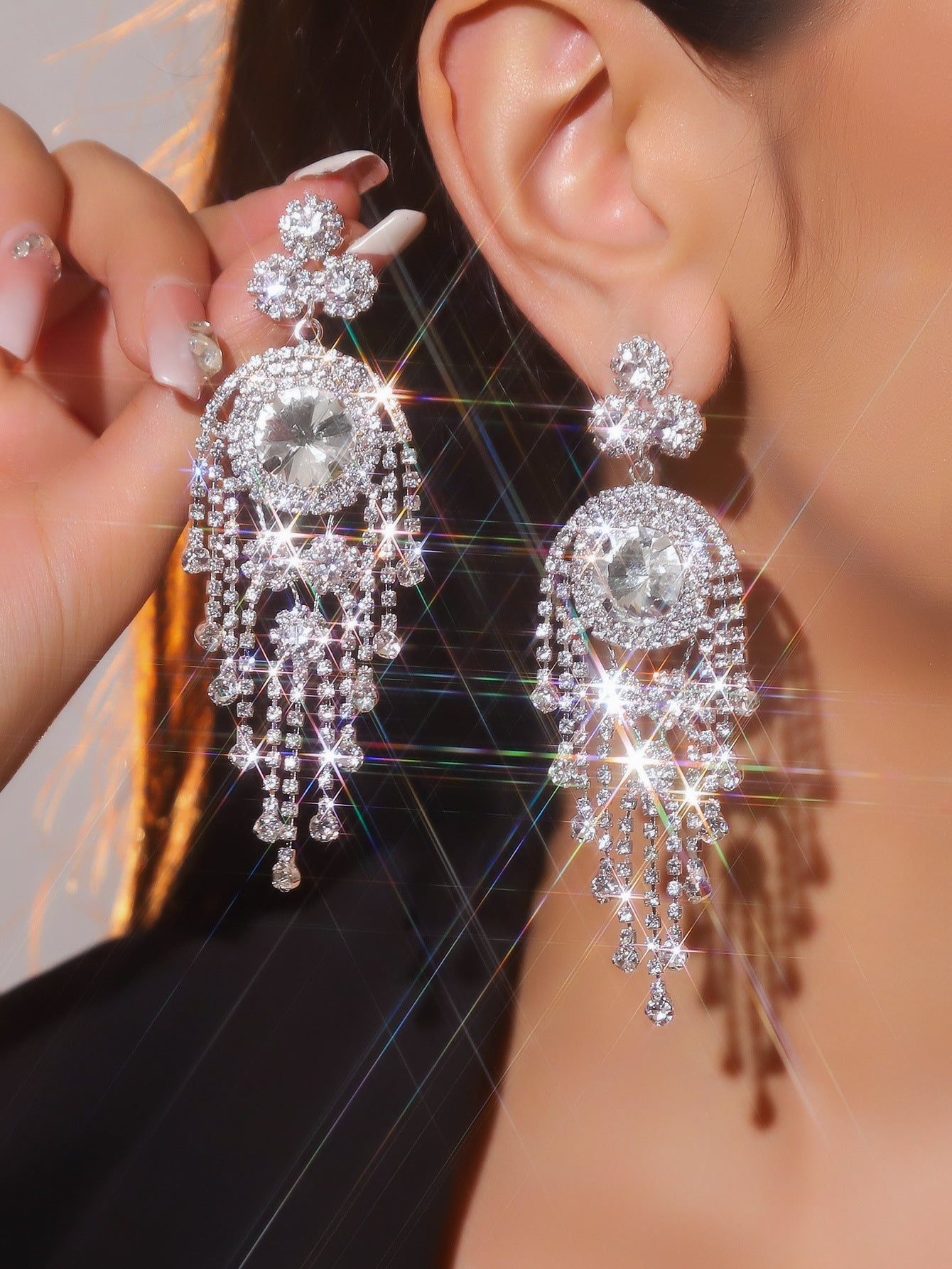 European and American catwalk performances, high-end exaggerated rhinestone long fringed earrings, flash diamond stud earrings, earrings, women's earrings