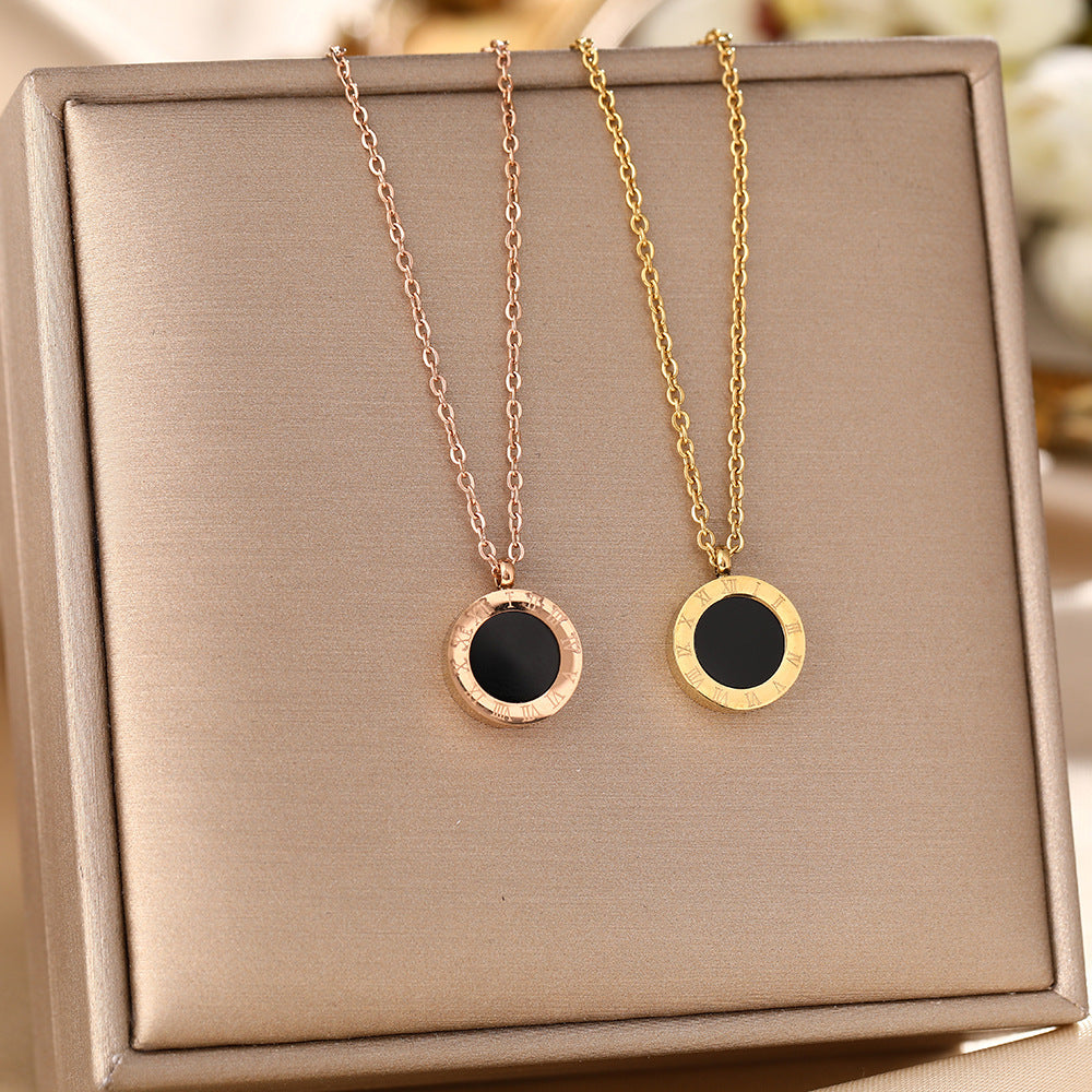 Cross-border hot-selling titanium steel necklace female personality ins Roman black and white double-sided Internet celebrity collarbone chain with jewelry does not fade