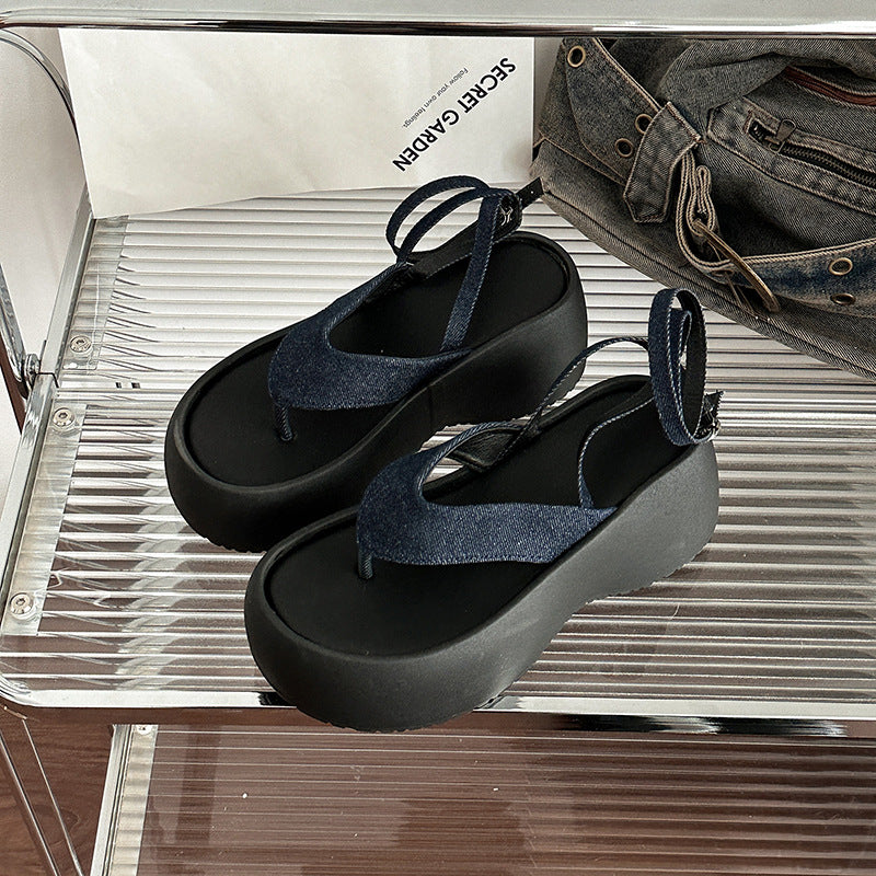 Small black strap-on toe platform sandals women's  fashion heightened wedge heel pinch Roman shoes sandals  slippers