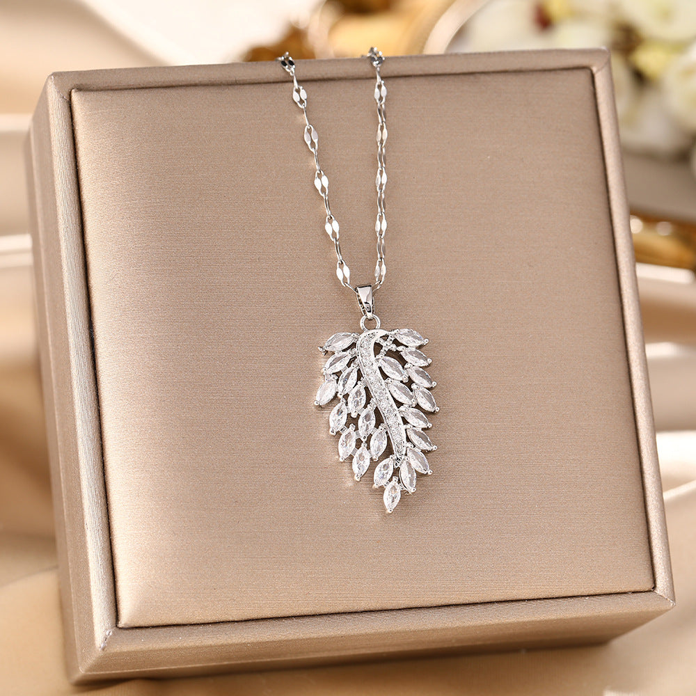 Titanium Steel Necklace Female Leaf Copper Inlaid Zircon Pendant Feather Leaf Clavicle Chain Love Wing Ornament