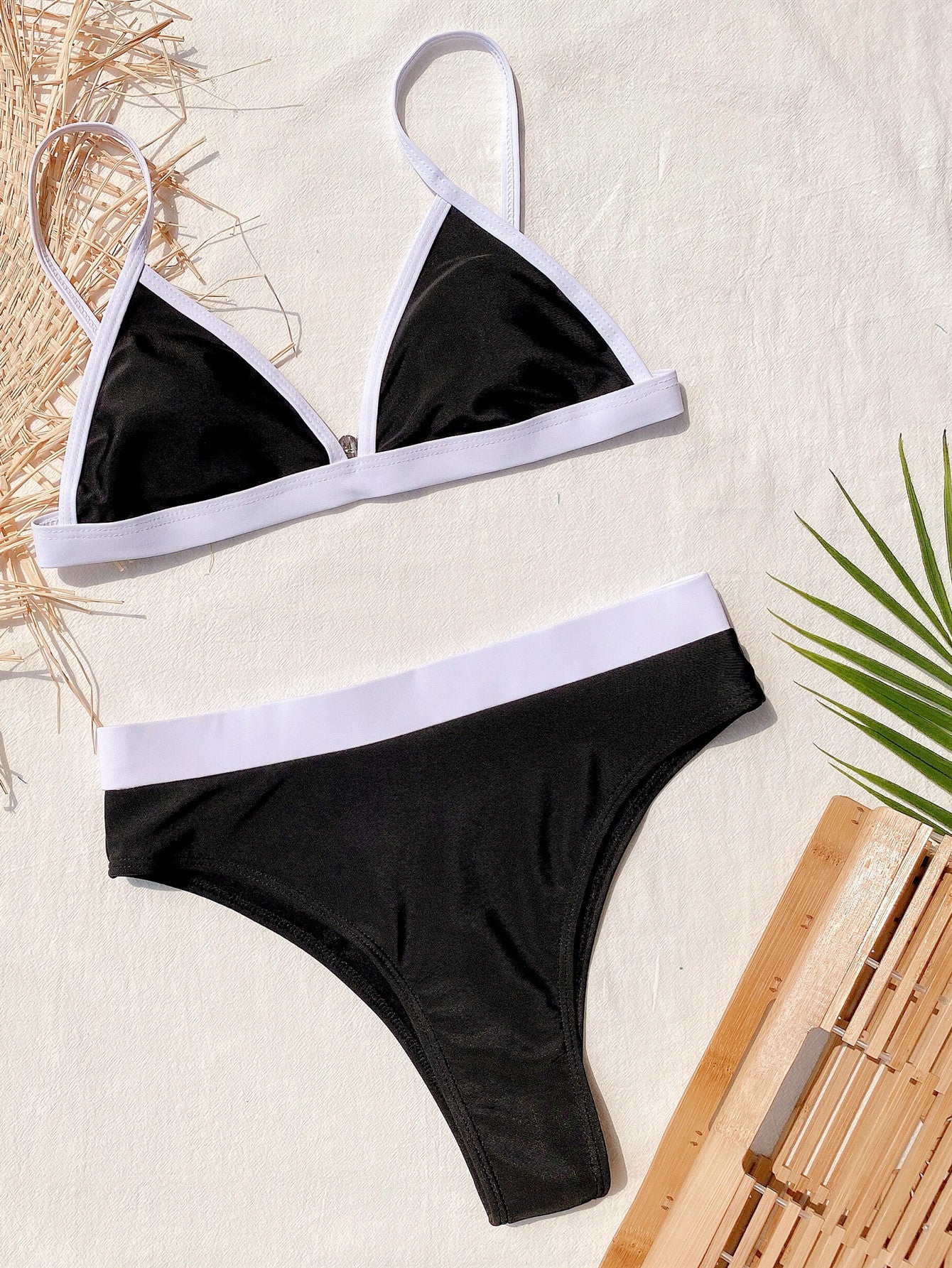 European and American foreign trade explosion split swimsuit outer single swimsuits splicing bikini
