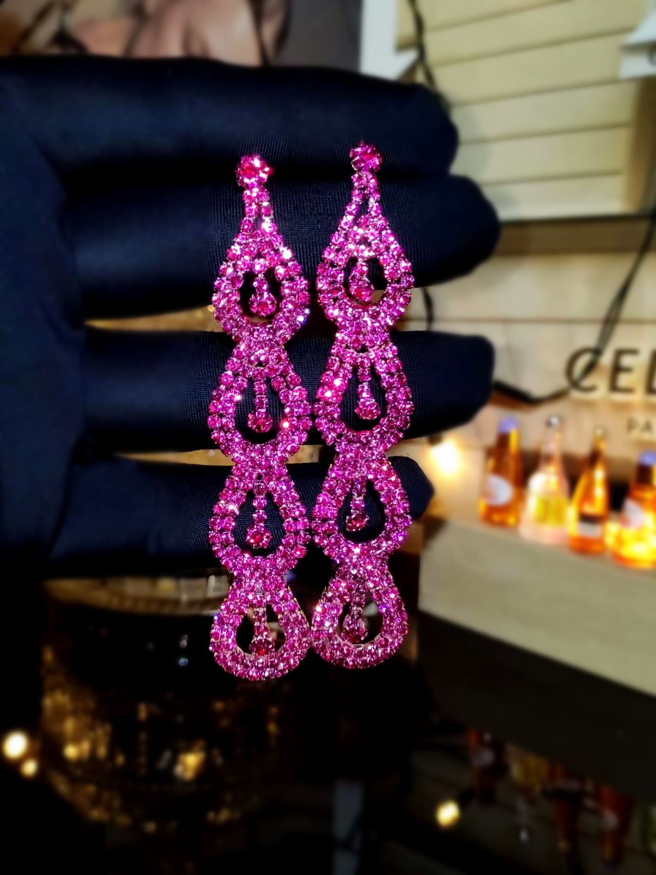 Cho Card Claw Chain Series Rhinestone Earrings Women's Super Flash Full Diamond Long Earrings Stud Earrings Dinner Versatile Earrings