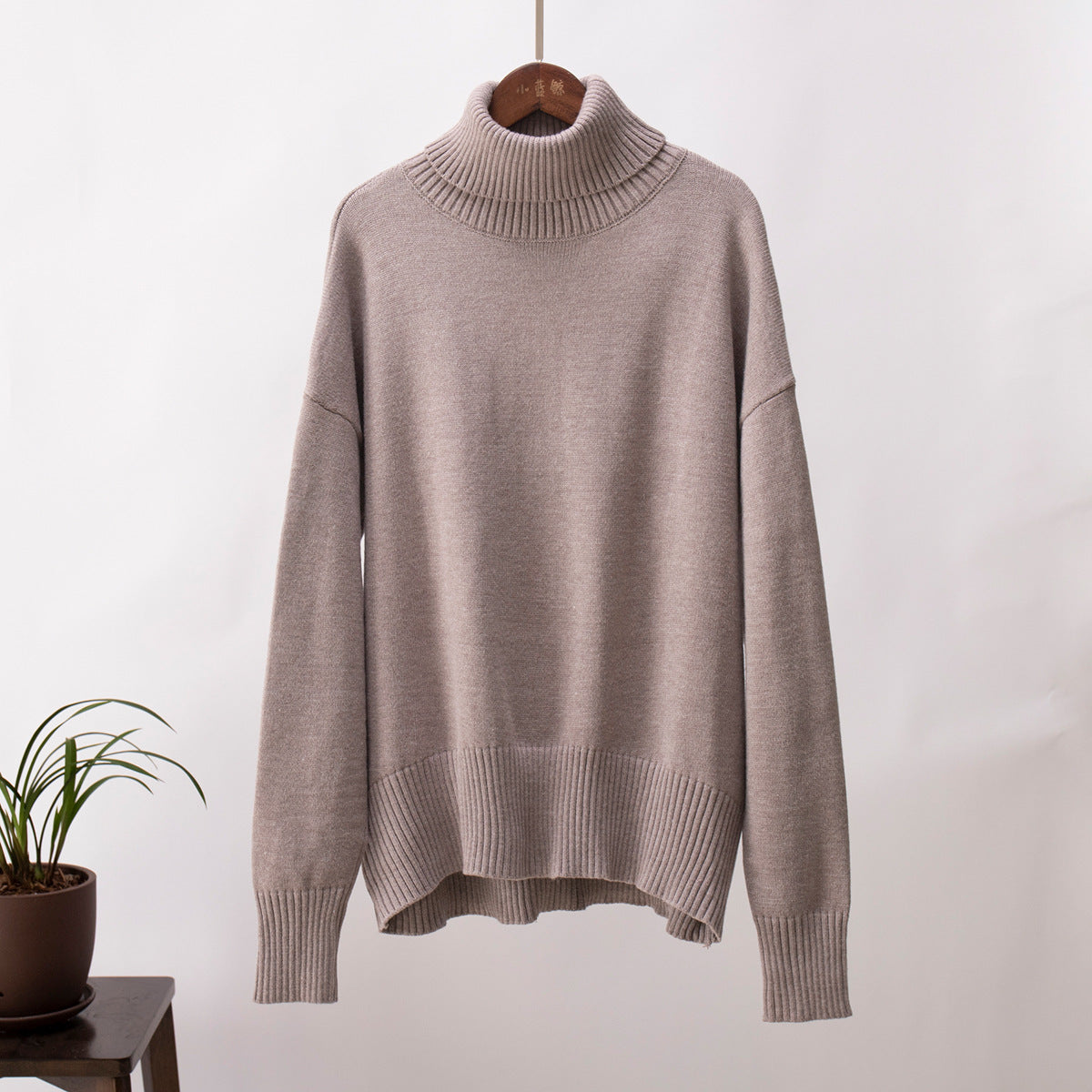 turtleneck sweater women's European, American autumn and winter loose sweater classic versatile solid color pullover sweater