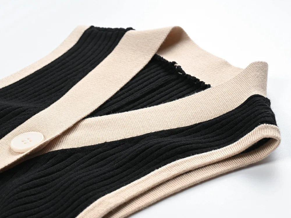 Elegant Long Skirt, Black and White Contrasting V-neck Sleeveless Long Knitted Dress, New Spring and Summer Style in clothes