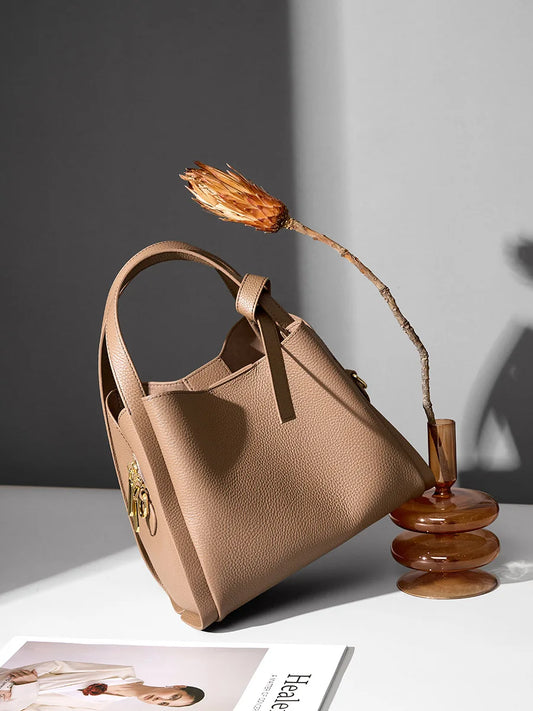 Cow Genuine Leather Bucket Bag For Women  Luxury design Cowhide Crossbody Bag Commuter Shoulder Bag For Shopping handbag