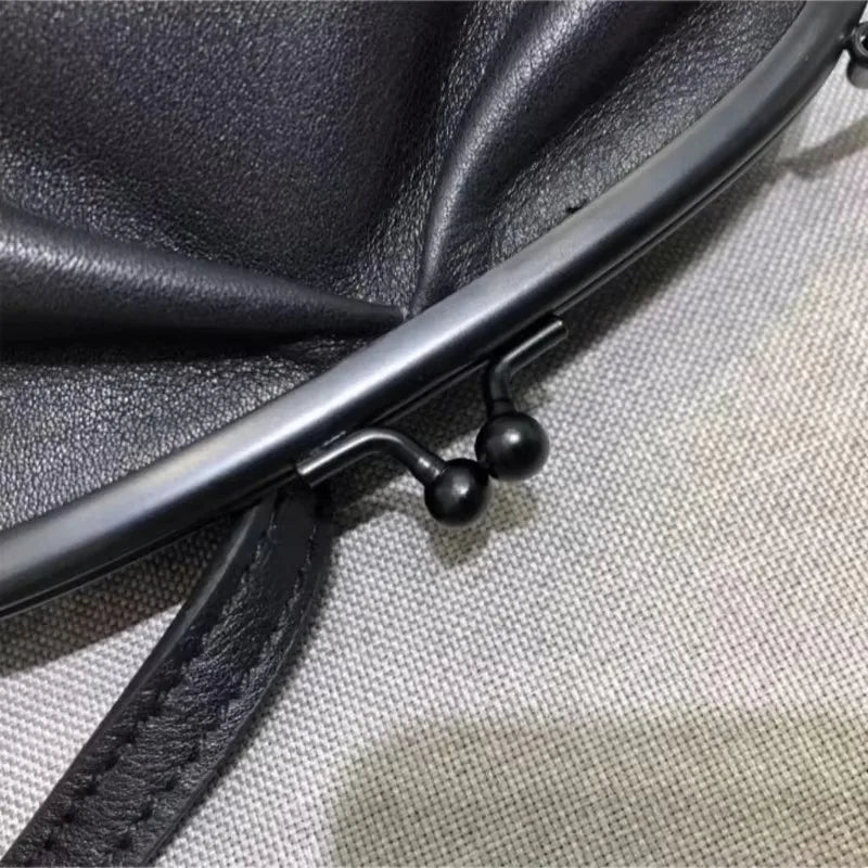 Genuine Leather Crossbody Bags For Women  New High Quality Black Soft Cowhide Clip Shoulder Bag Exquisite Luxury Female Bag