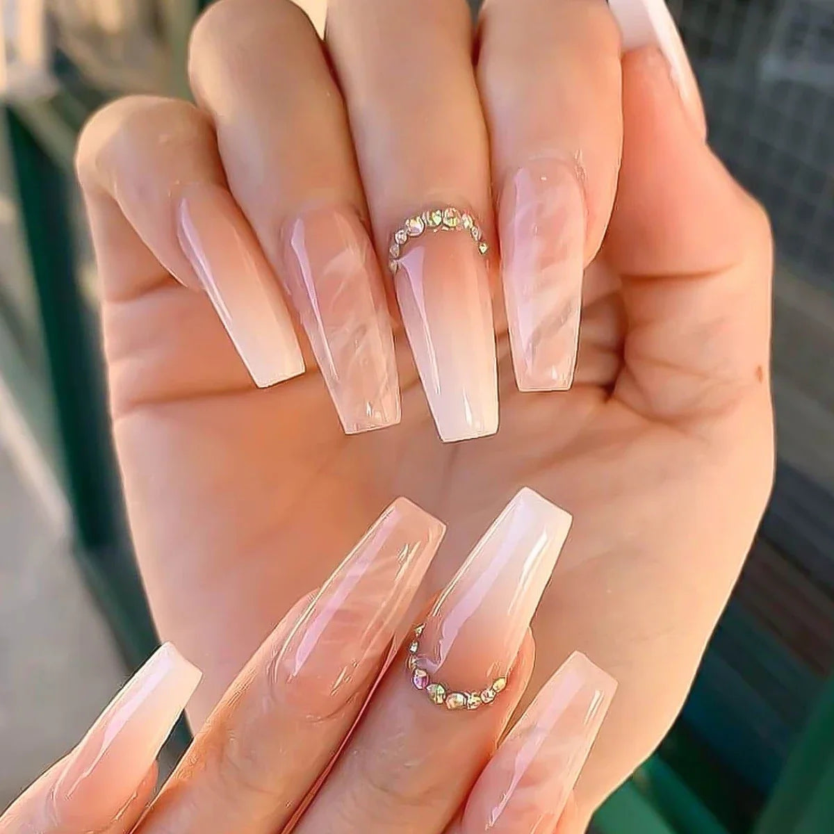 24pcs Y2k Summer Sea Blue Gradient Fake Nails With Water Ripples Designs Long Square Coffin False Nails Set Press On Nail Tips