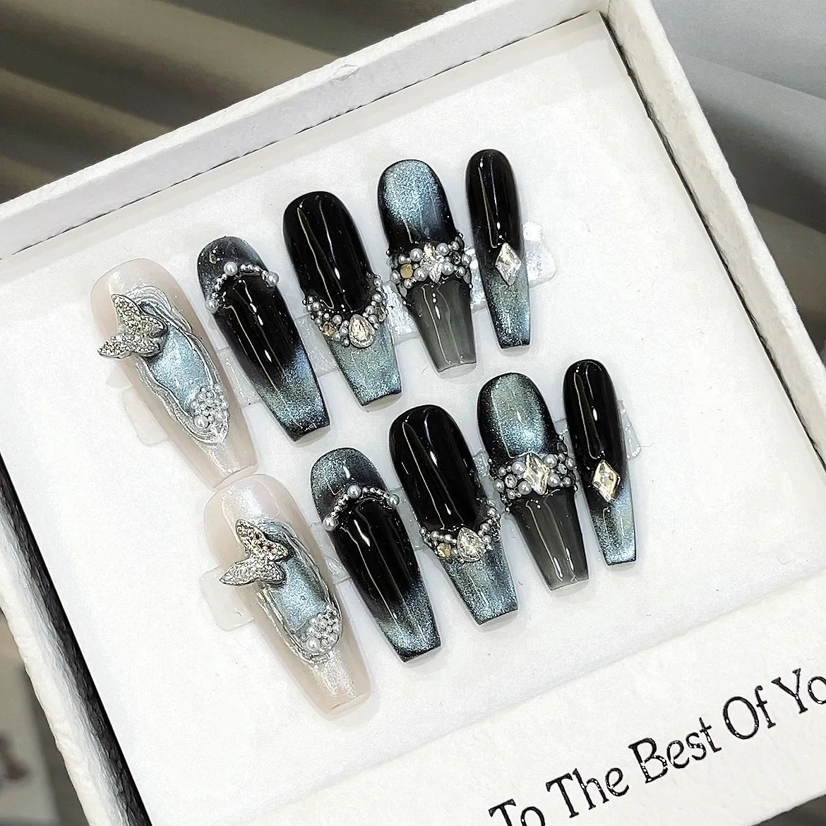 [Lanyao Xinghai] Premium Blue Cat's Eye Rhinestone Luxurious Heavy-Craftsmanship Niche New Design Long Press-On Nails