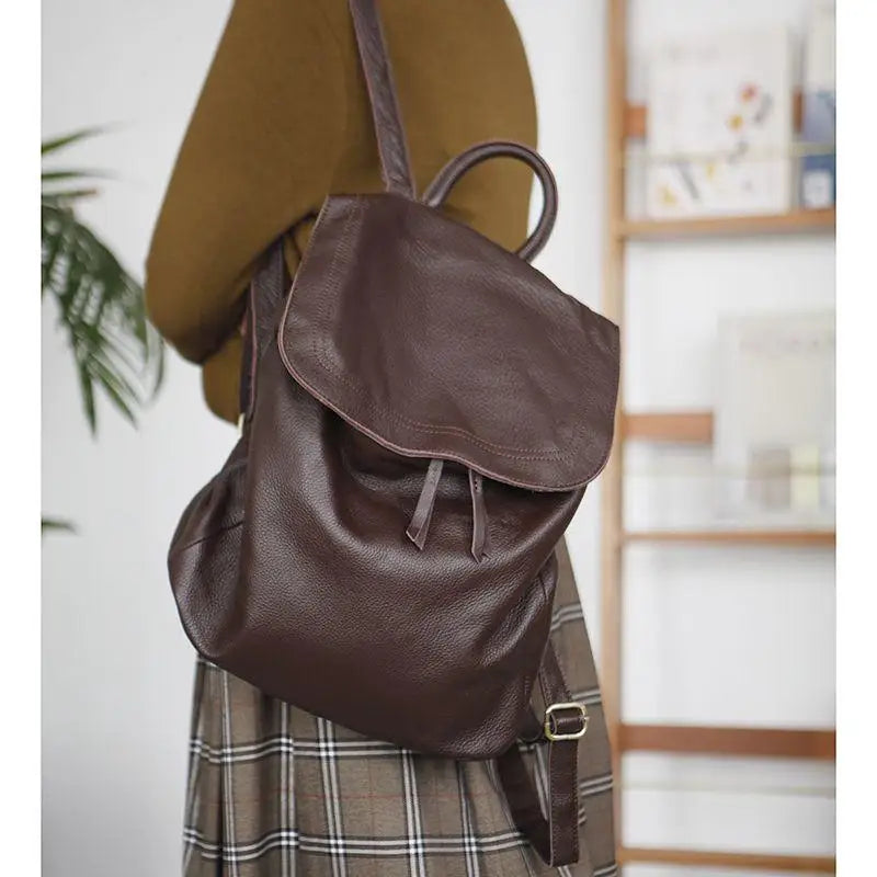 New High Quality Top Layer Cowhide Backpack With Large Capacity Bucket Shape Simple And Casual Versatile Women's Bag Trendy