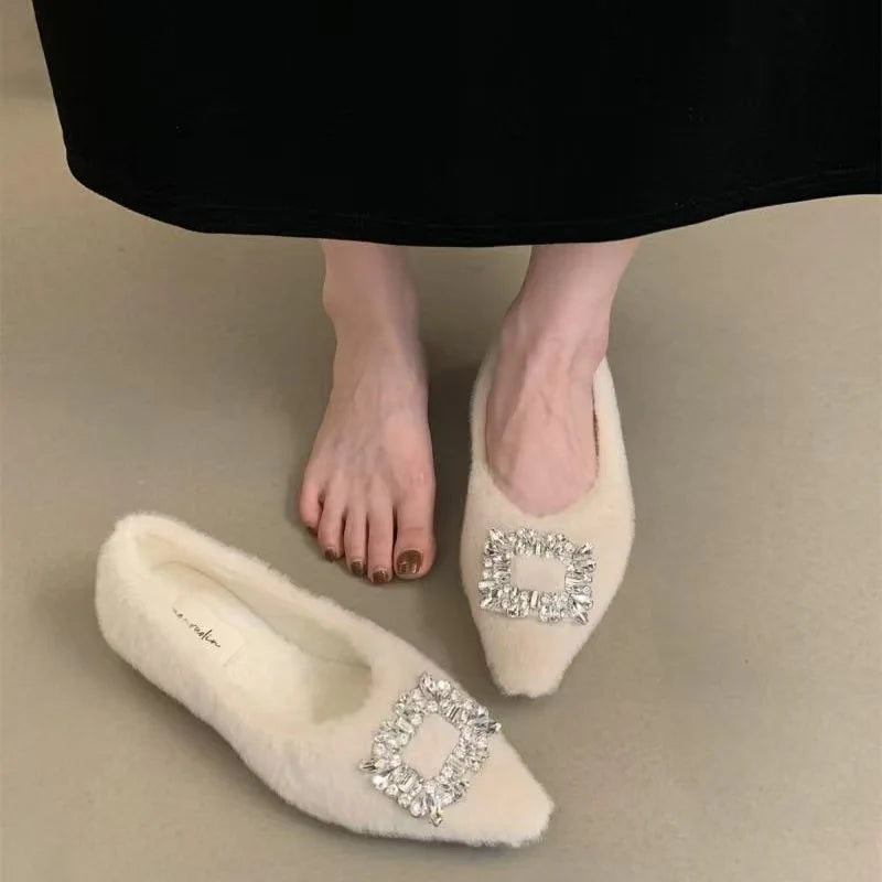 Manufacturer   Winter Elegant Pointed and Plush Sexy Low Heel Casual Shoes Fashionable Hot Selling New Comfortable Plus Size Women's Shoes   Pumps