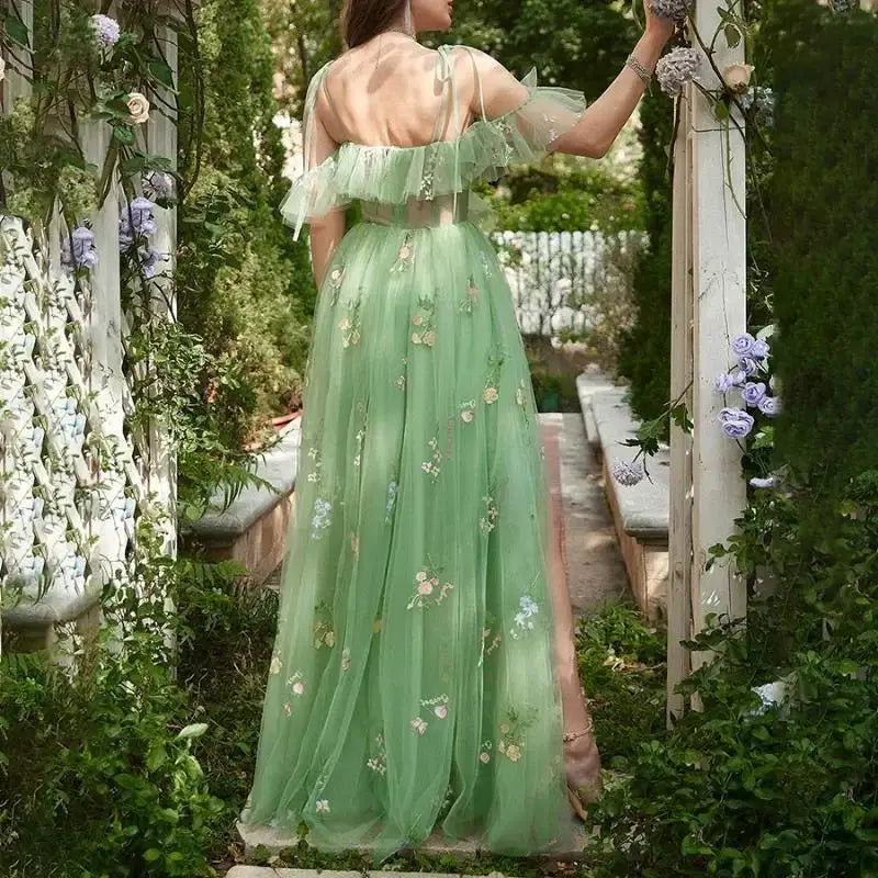 Women's Lace Embroider Flowers Pom Dress Ruffles Spaghetti Strap Backless Wedding Guest Formal Gowns Long Split Party Dresses