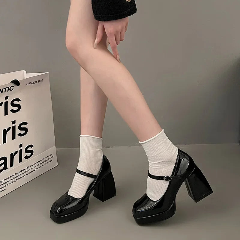 Manufacturer   Women's Chunky Heel Mary Janes Shoes Large Size Spring New Style French Design Thick Bottom Retro Single Shoes PU Leather   Pumps