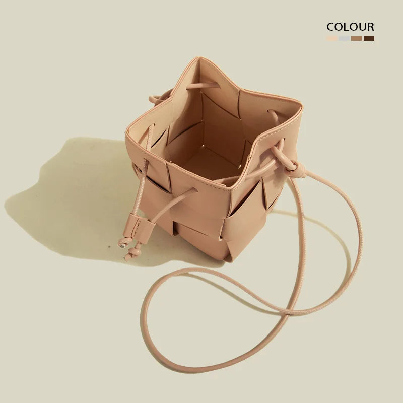 New Small Weave Bucket Drawstring Shoulder Cross Bag Female bag Woven Handbag Luxury Bag sss Express Designer Famous Brand Bags