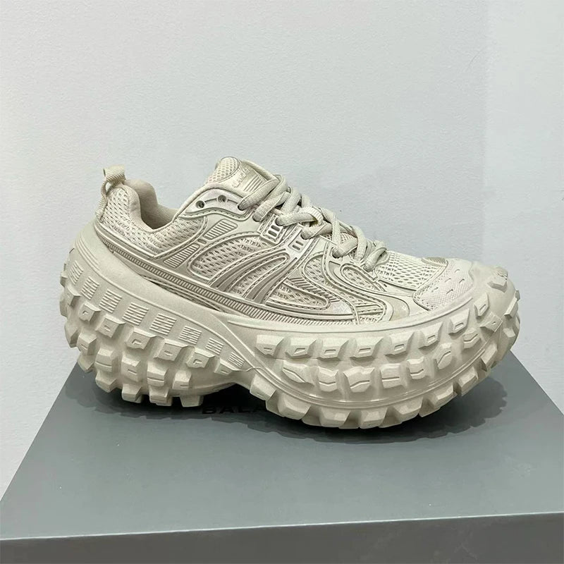 Manufacturer   Fashion Brand Men's Or Women's Thick-soled Sports Shoes  Spring New Rivet Design Couple Sports Shoes Breathable Casual Shoes    Sneakers