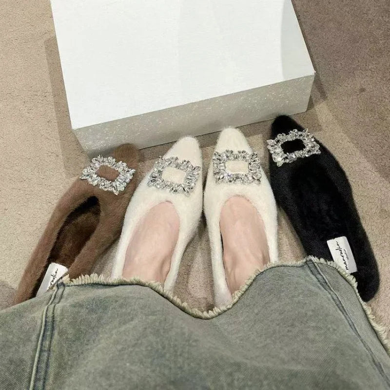 Manufacturer   Winter Elegant Pointed and Plush Sexy Low Heel Casual Shoes Fashionable Hot Selling New Comfortable Plus Size Women's Shoes   Pumps