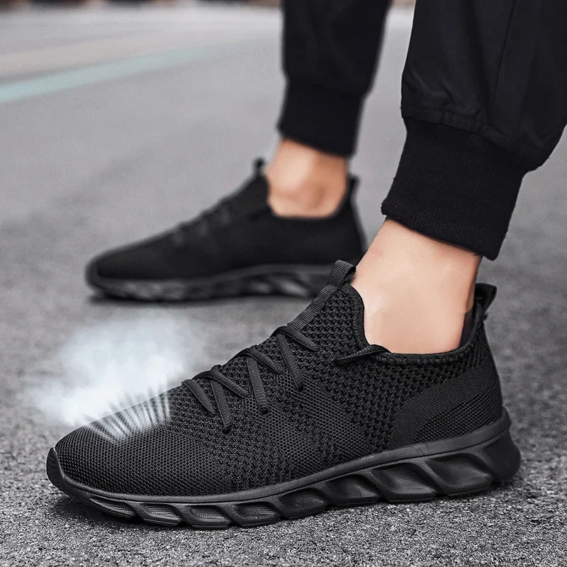 Manufacturer   Hot Sale Light Man Running Shoes Comfortable Breathable Men's Sneaker Casual Antiskid and Wear-resistant Jogging Men Sport Shoes    Sneakers