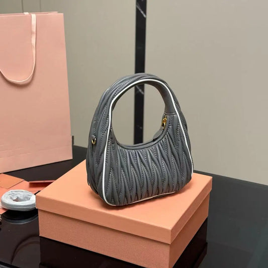 Real leather HOBO portable underarm bag  new design luxury ladies bag shoulder bag messenger bag commuter Joker Women's bag