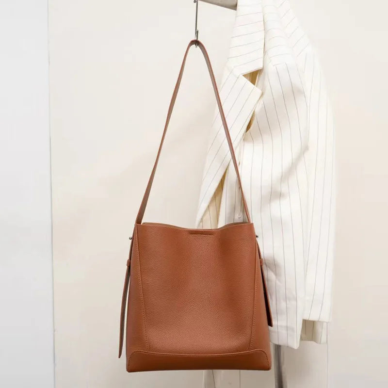 Minimalist Lady Commute Messenger Bag Women Luxury Genuine Leather Casual Shoulder Bags Female Classic Bucket Bag  New Style