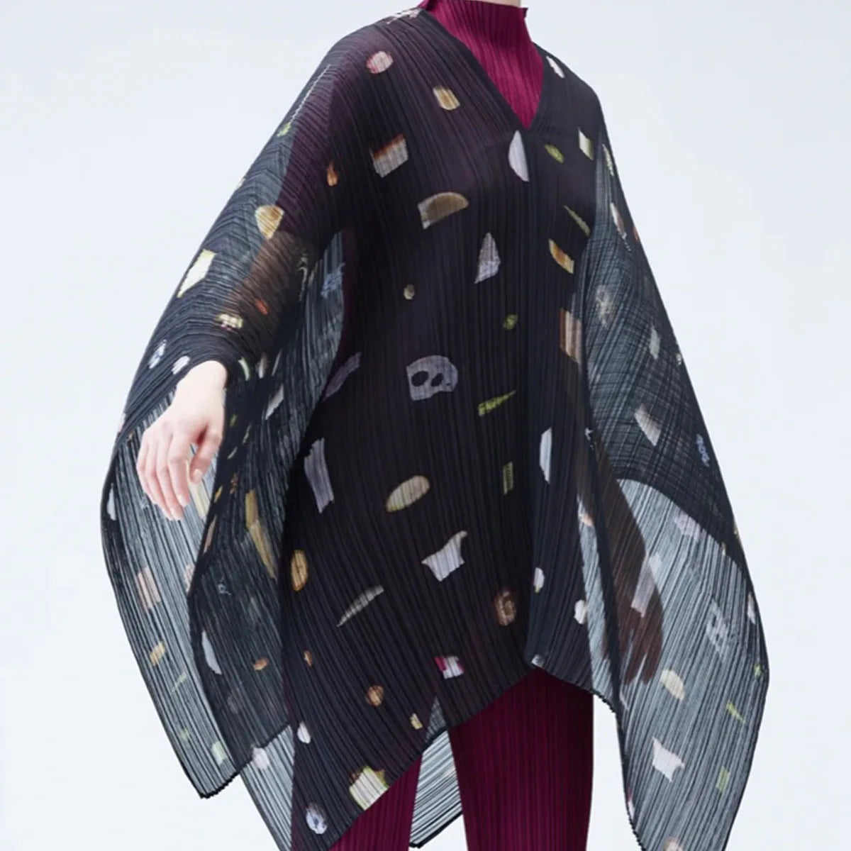 Miyake Basic Shawl Outer Cape Light Breathable Loose Fashionable Simple Versatile Sunscreen Shirt High-end Scarf PLEATS Shawl