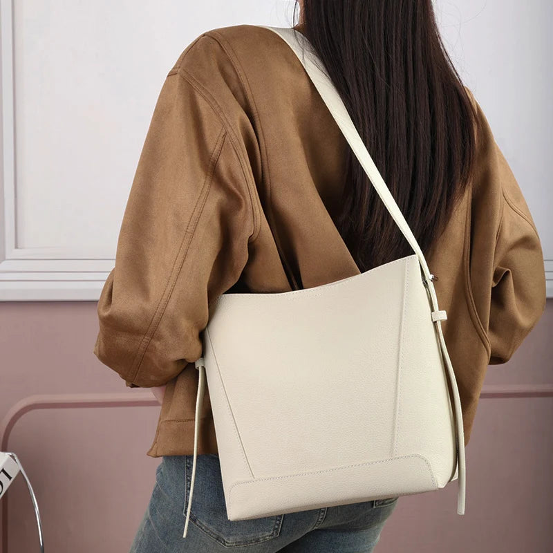 Minimalist Lady Commute Messenger Bag Women Luxury Genuine Leather Casual Shoulder Bags Female Classic Bucket Bag  New Style